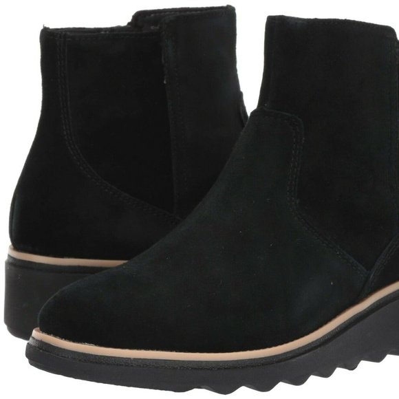 Clarks Shoes - Women's Suede Wedge Ankle Bootie Black Size 7